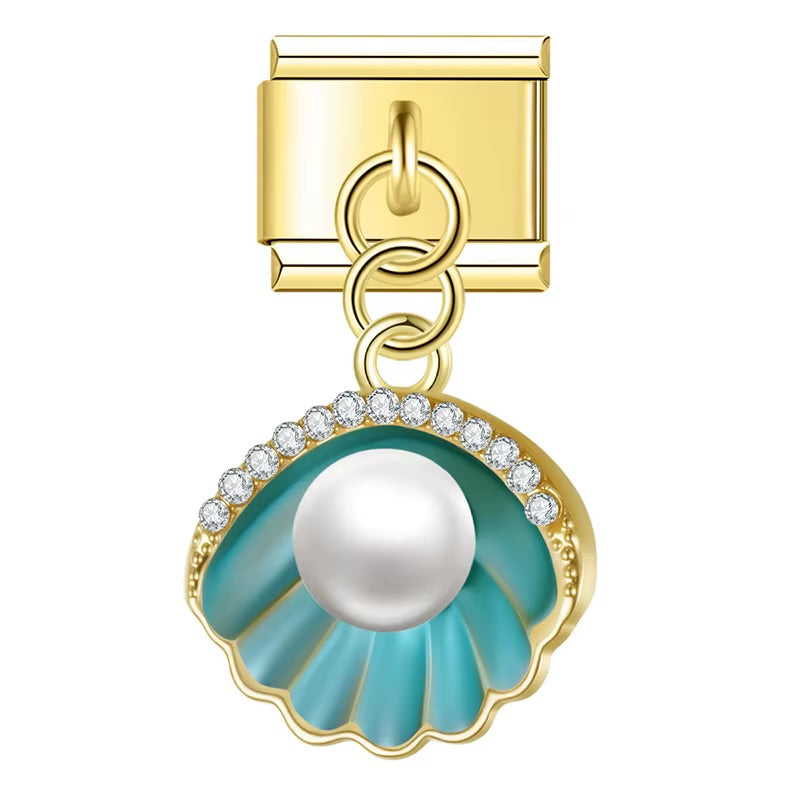 Turkusowa muszelka przedstawia charms z motywem turkusowej muszli do personalizacji bransoletki