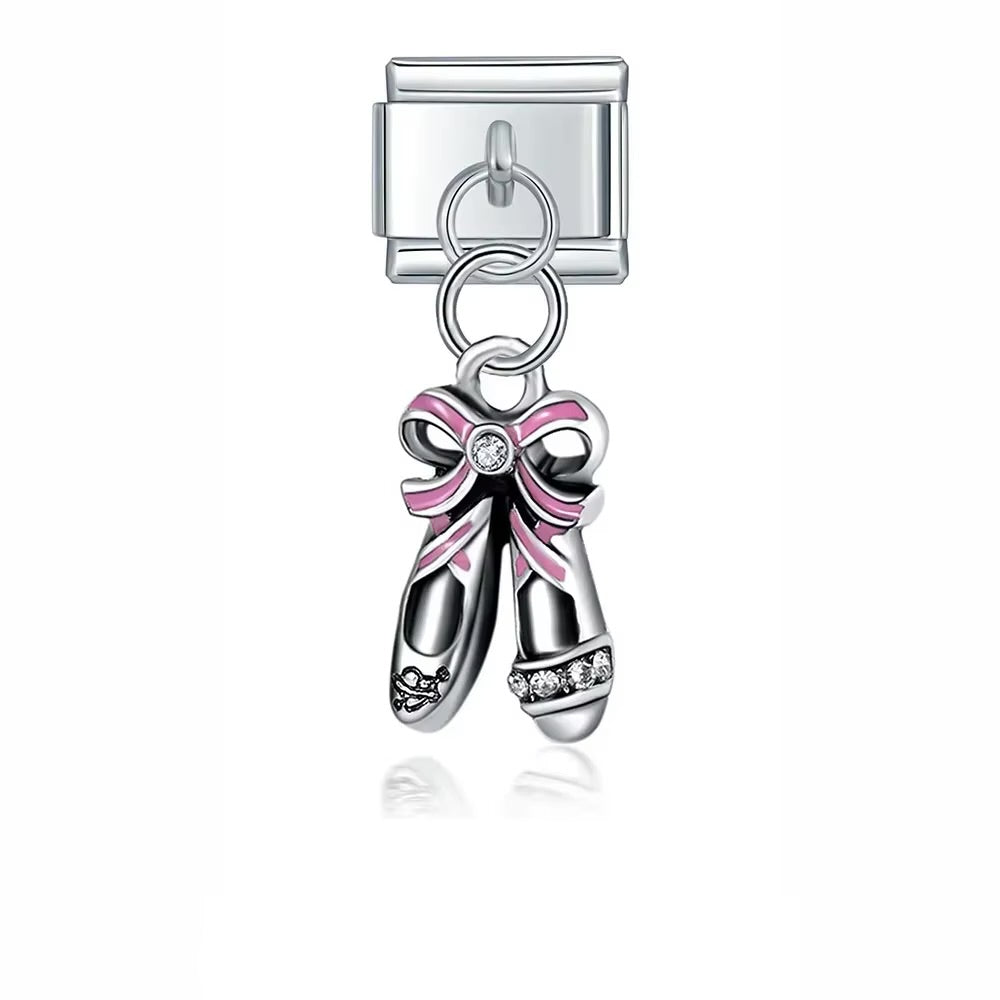 Baletki z kokardą przedstawia charms z motywem eleganckich baletek z kokardą do personalizacji bransoletki